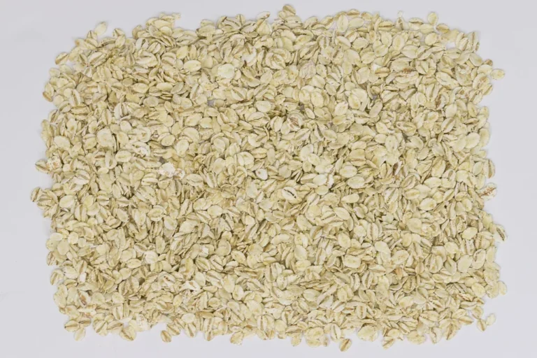 Grain flakes Prepared using traditional methods.Contains no additives.