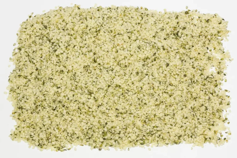 Hemp Seeds Peeled Prepared using traditional methods.Contains no additives.